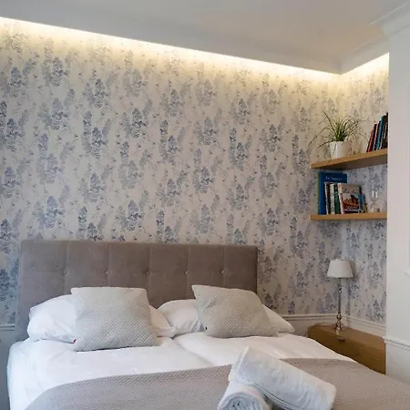 Apartamento Old Town - No 8 *